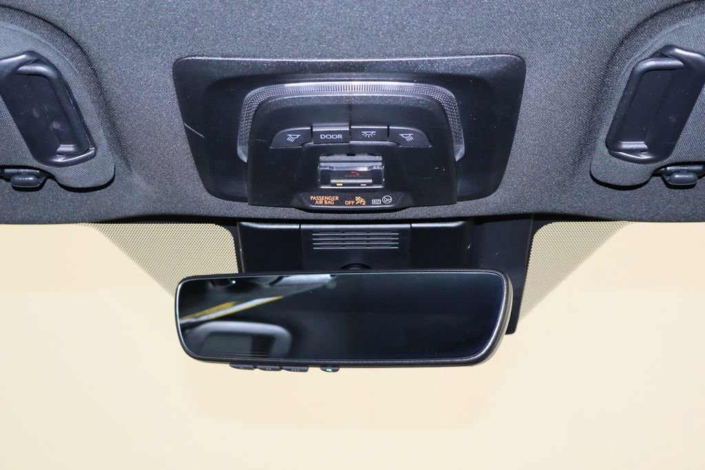 Used 2023 Subaru Solterra AWD image 25