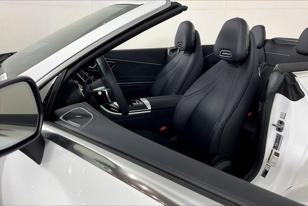 New 2026 Mercedes-Benz CLE 300 4MATIC Cabriolet image 9