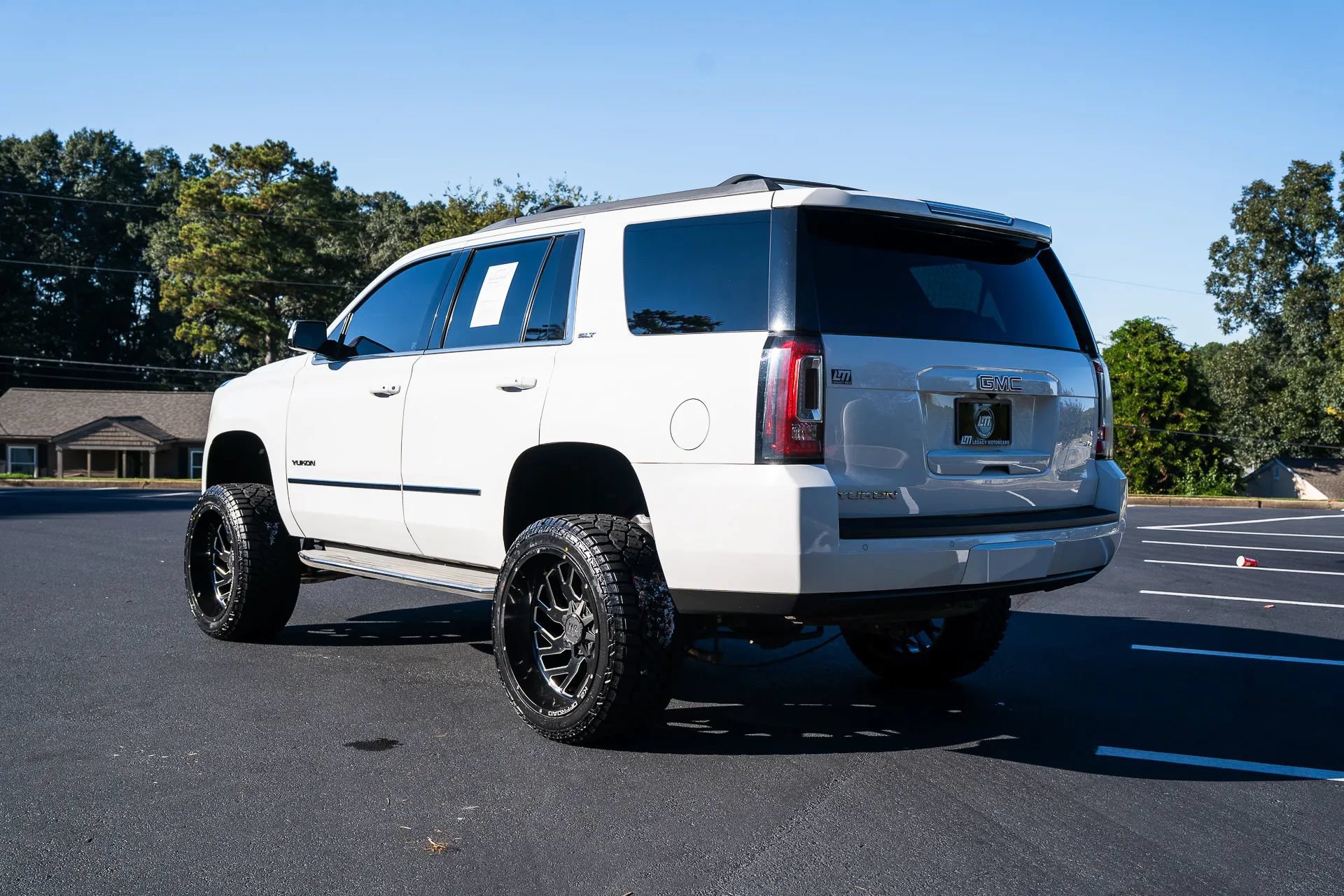Used 2015 GMC Yukon SLT RWD image 6