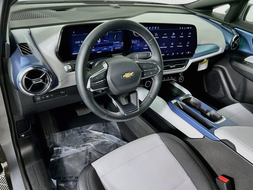 New 2026 Chevrolet Equinox EV LT FWD image 9