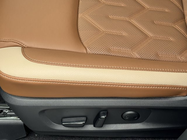 New 2026 Nissan Pathfinder Platinum w/ Cargo Package image 35