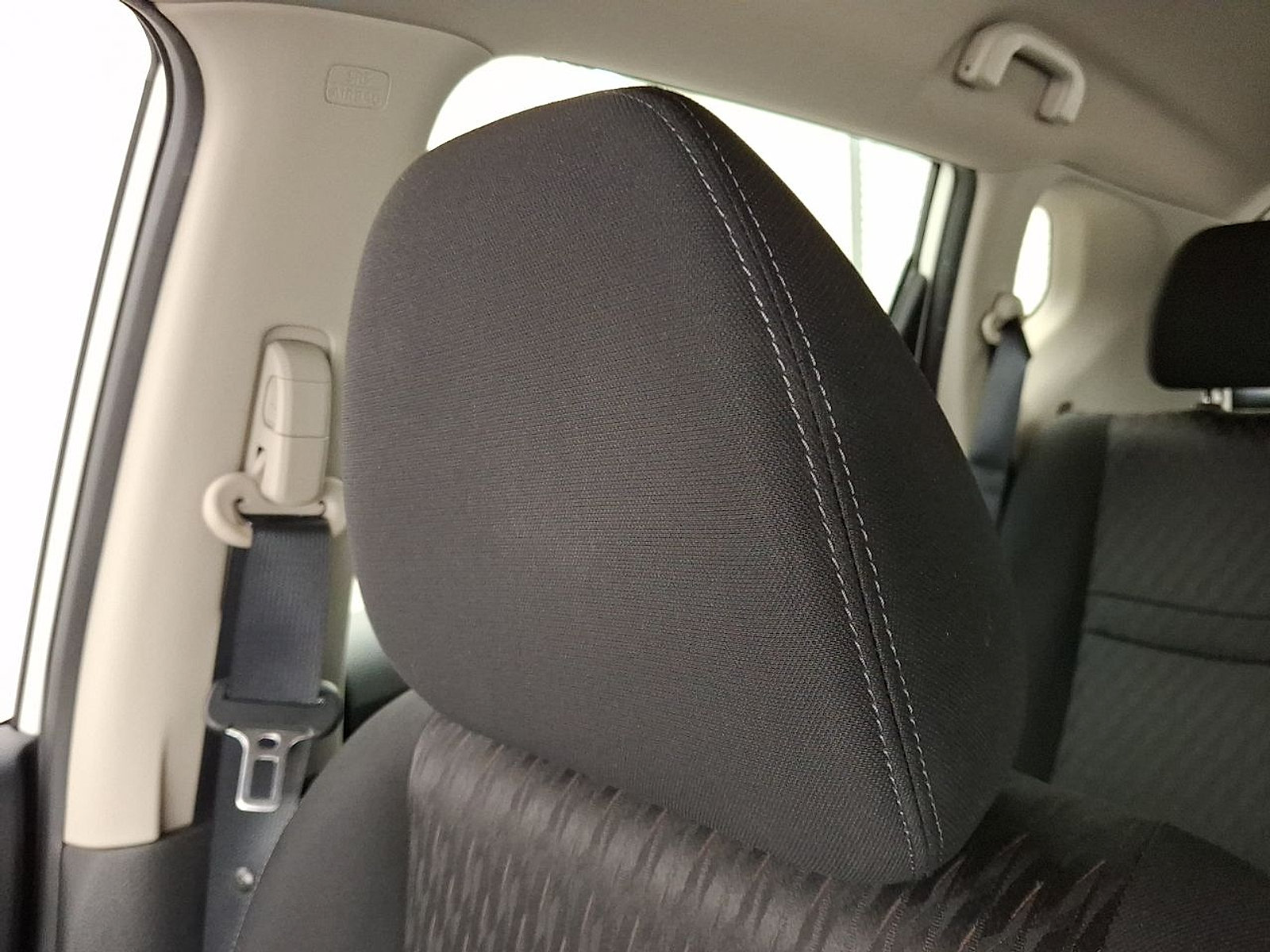 Used 2017 Nissan Rogue SV AWD/4WD image 24