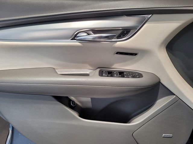Used 2021 Cadillac XT5 Premium Luxury image 18
