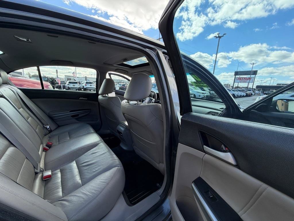 Used 2010 Honda Accord EX-L image 14