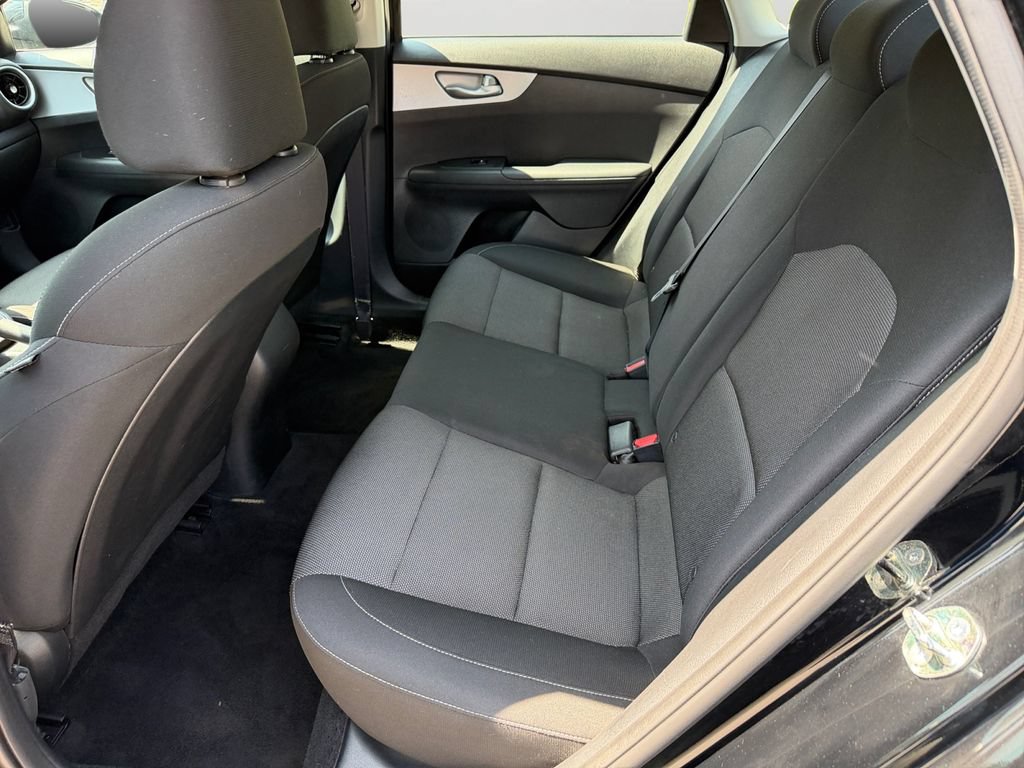 Used 2023 Kia Forte LXS FWD image 15