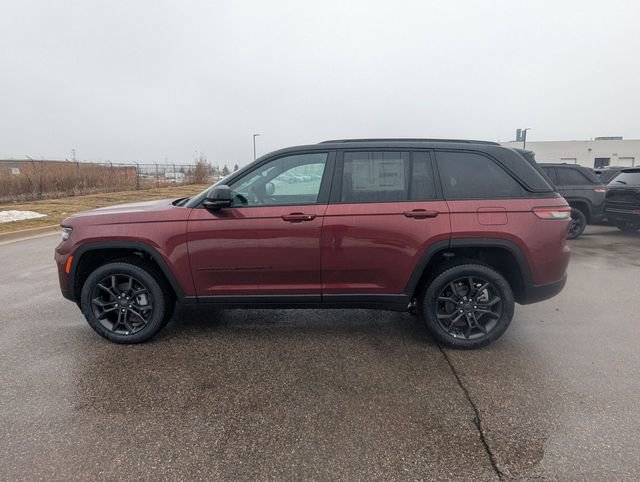 New 2025 Jeep Grand Cherokee Limited image 6