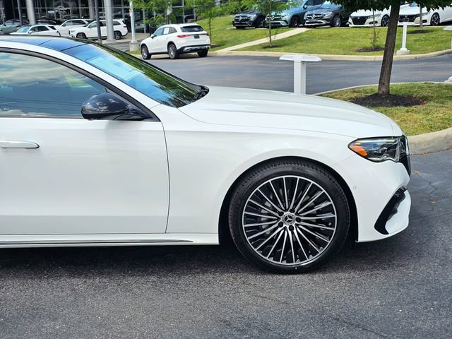 New 2026 Mercedes-Benz E 350 4MATIC Sedan image 5