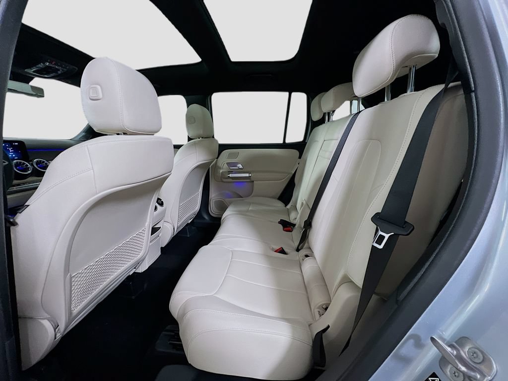 New 2026 Mercedes-Benz GLB 250 4MATIC image 23