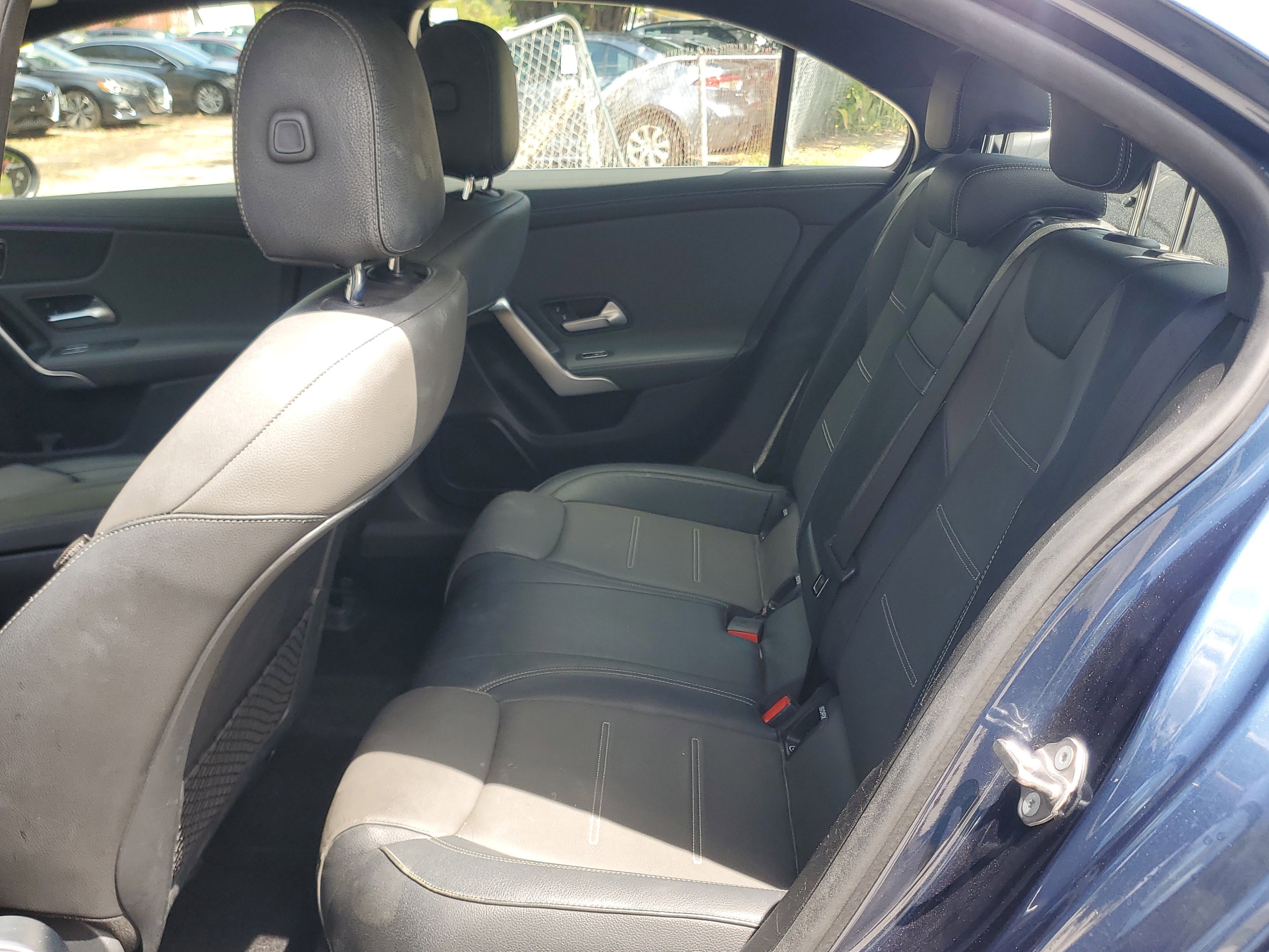 Used 2021 Mercedes-Benz A 220 image 8