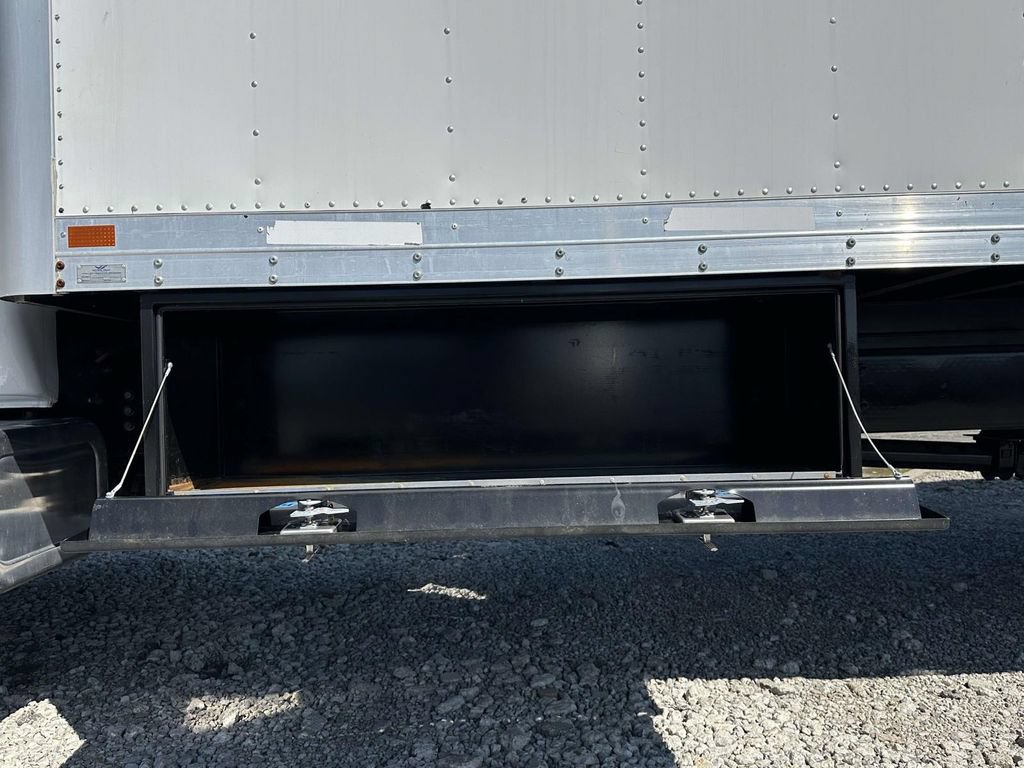 Used 2021 Ford F650 2WD Regular Cab Super Duty image 13