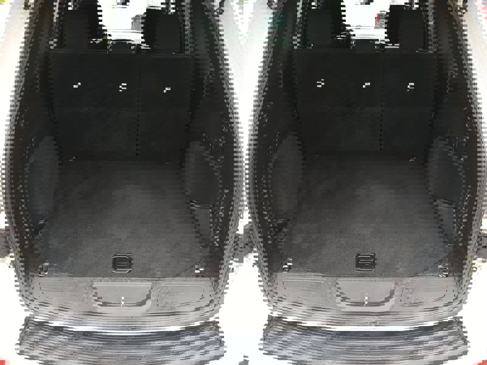 Certified 2019 Jeep Grand Cherokee Laredo AWD/4WD image 29