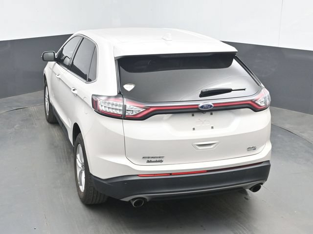 Used 2017 Ford Edge SEL w/ Equipment Group 201A AWD/4WD image 24