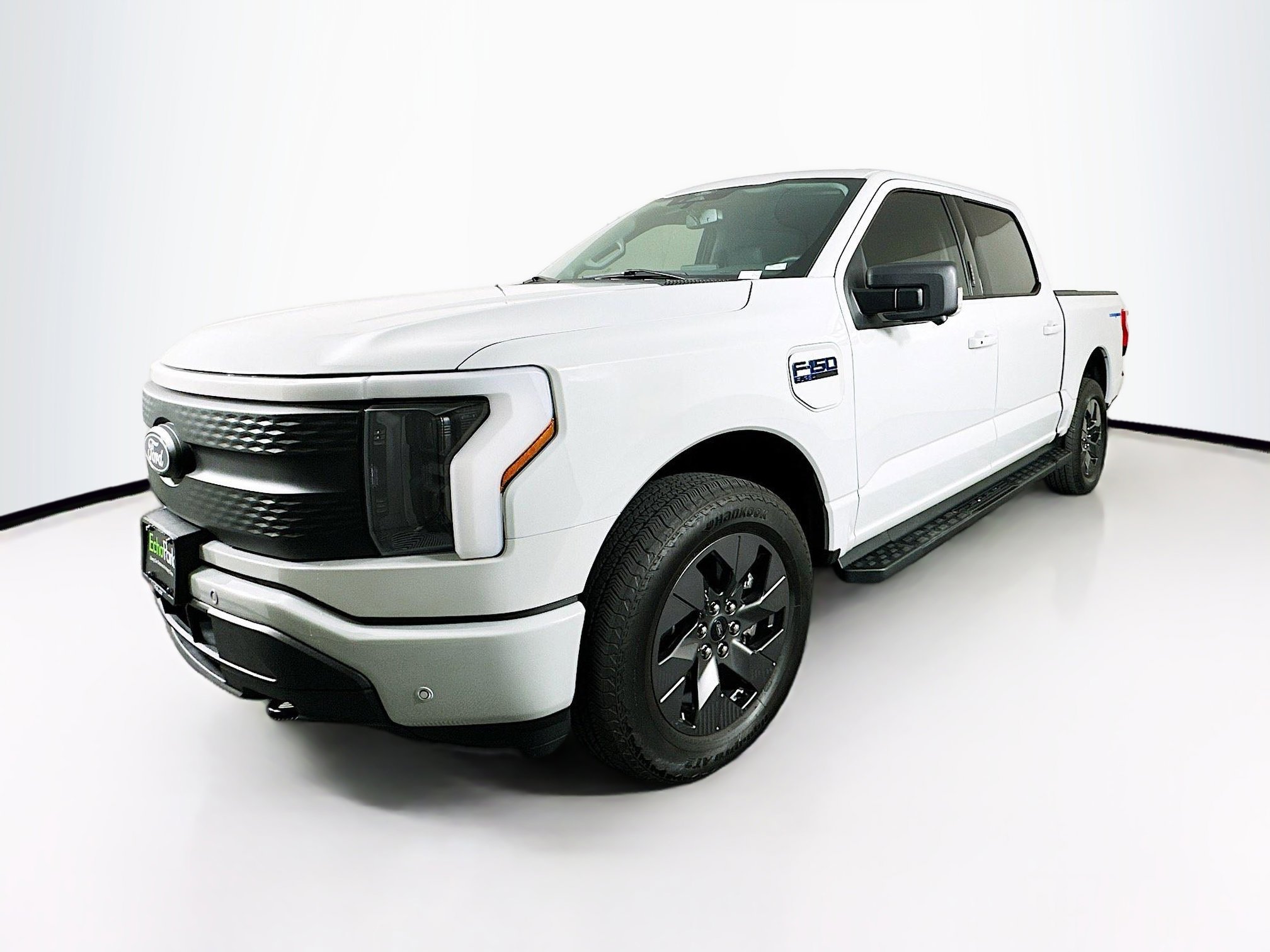 Used 2024 Ford F150 Lightning Flash image 3