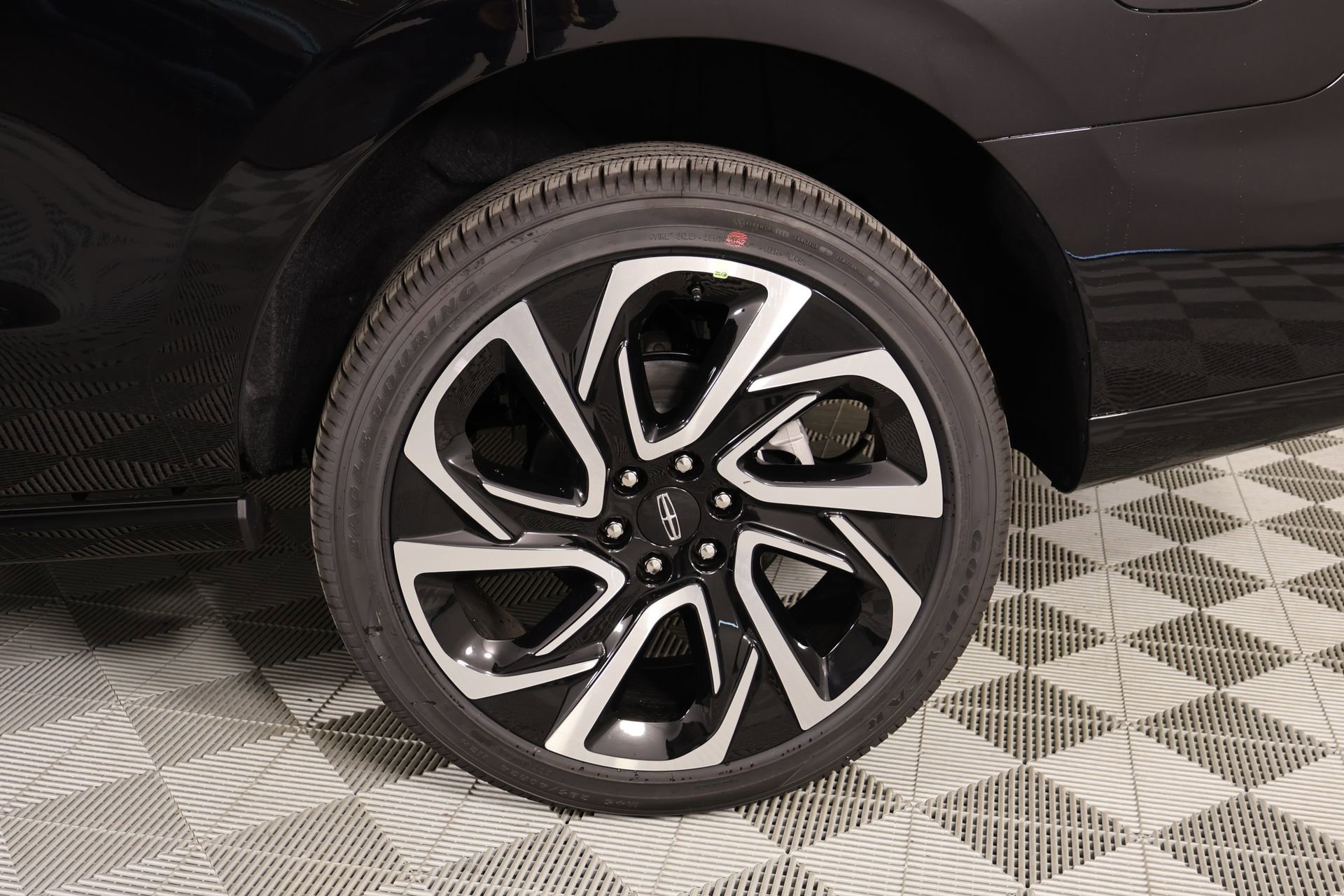 New 2026 Lincoln Navigator Black Label AWD/4WD image 20