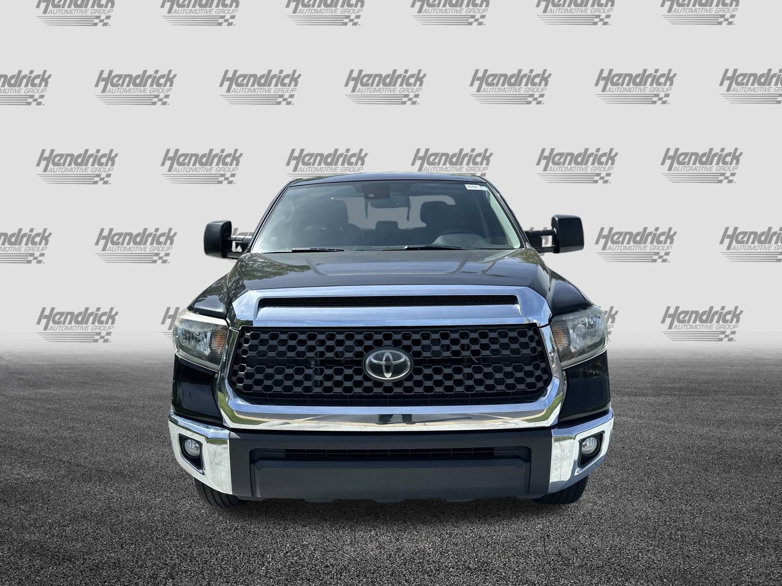 Used 2020 Toyota Tundra SR5 w/ SR5 Upgrade Package RWD image 3