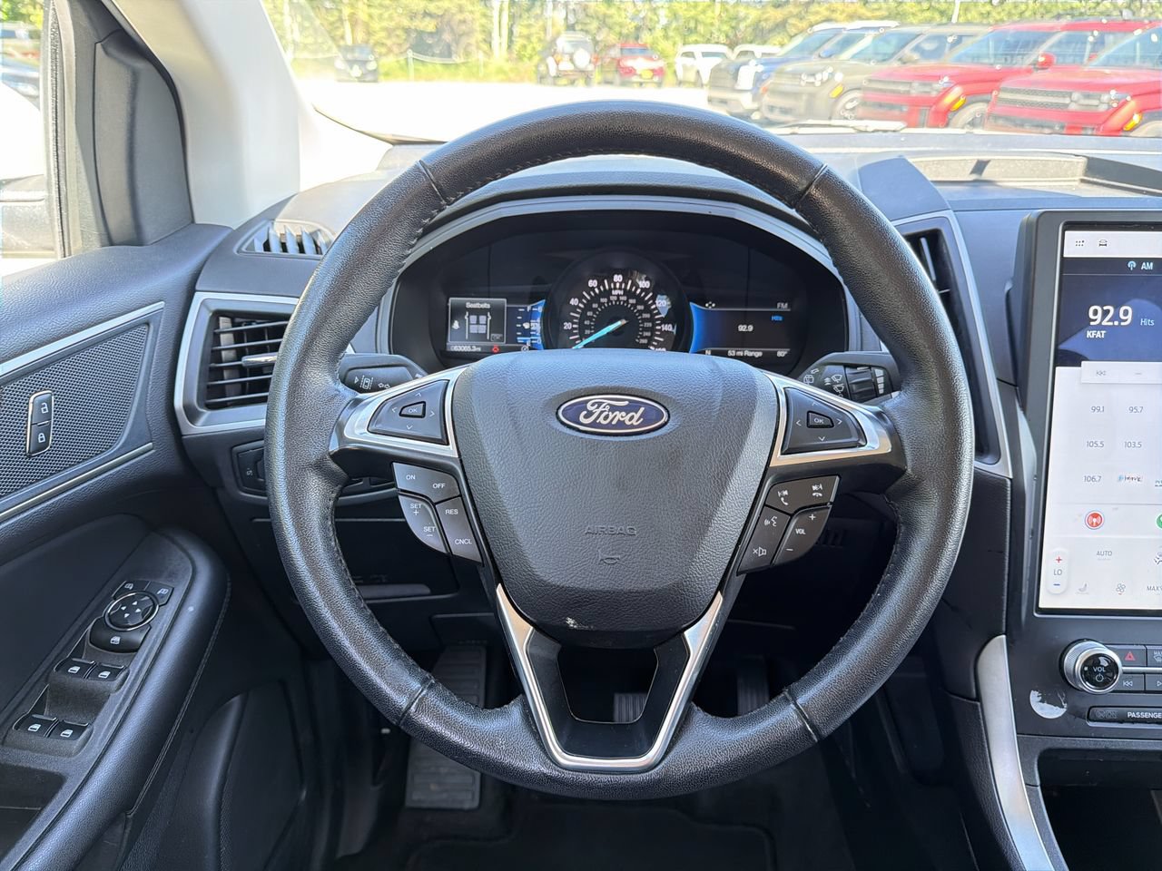 Used 2024 Ford Edge SEL AWD/4WD image 14