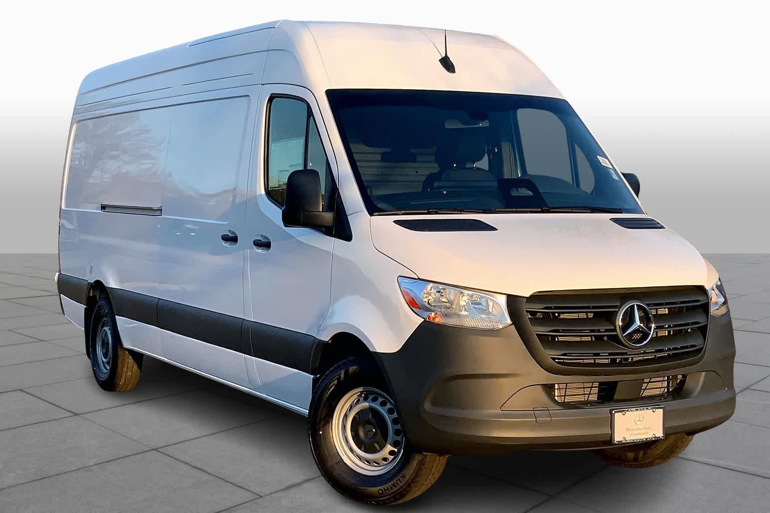 Certified 2025 Mercedes-Benz Sprinter 2500 image 2