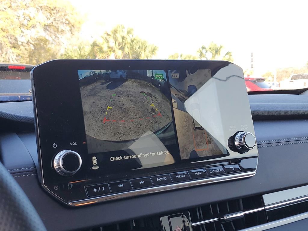 Used 2024 Mitsubishi Outlander SE Black Edition image 24