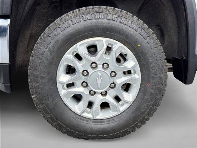 Used 2020 Chevrolet Silverado 3500 LTZ w/ LTZ Plus Package AWD/4WD image 26