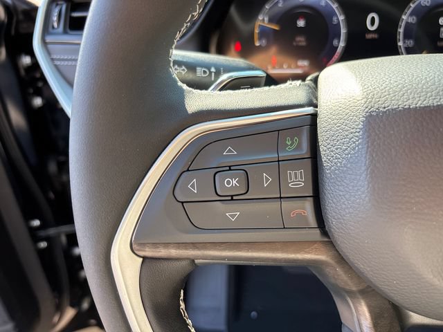 New 2026 Jeep Grand Cherokee Altitude AWD/4WD image 19