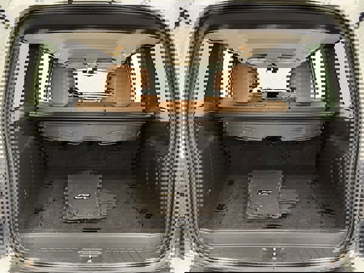 Used 2012 Jeep Liberty Limited w/ Comfort/Convenience Group image 18