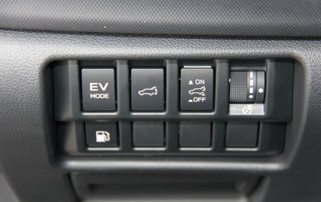 Used 2025 Subaru Forester Limited AWD/4WD image 31