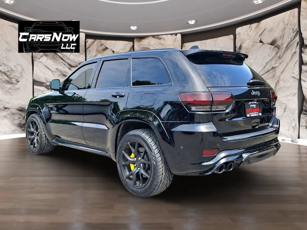 Used 2018 Jeep Grand Cherokee Trackhawk AWD/4WD image 4