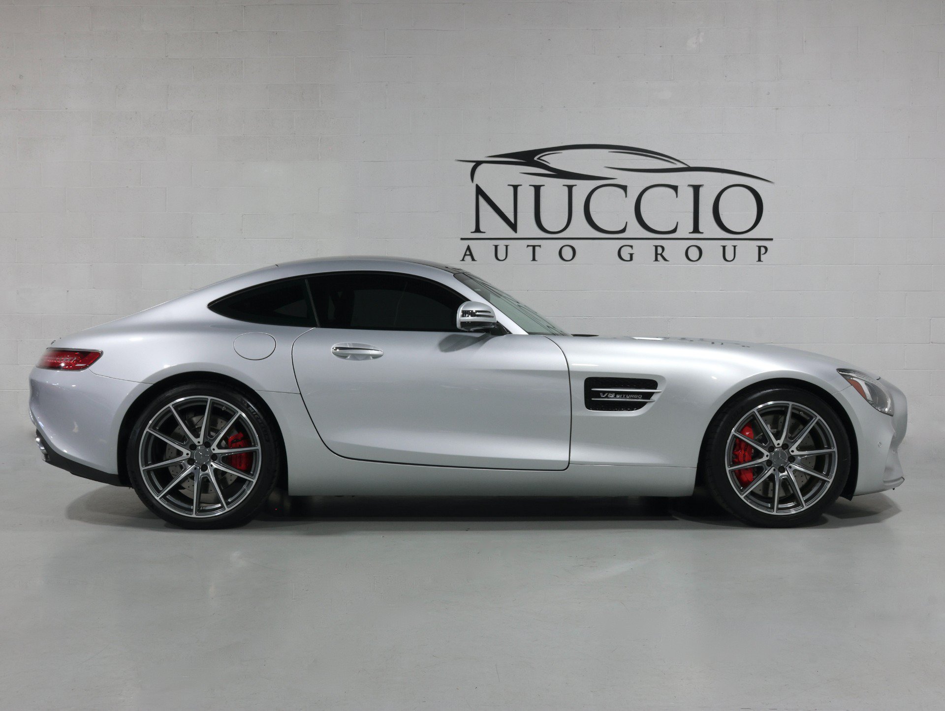 Used 2016 Mercedes-Benz AMG GT S image 19