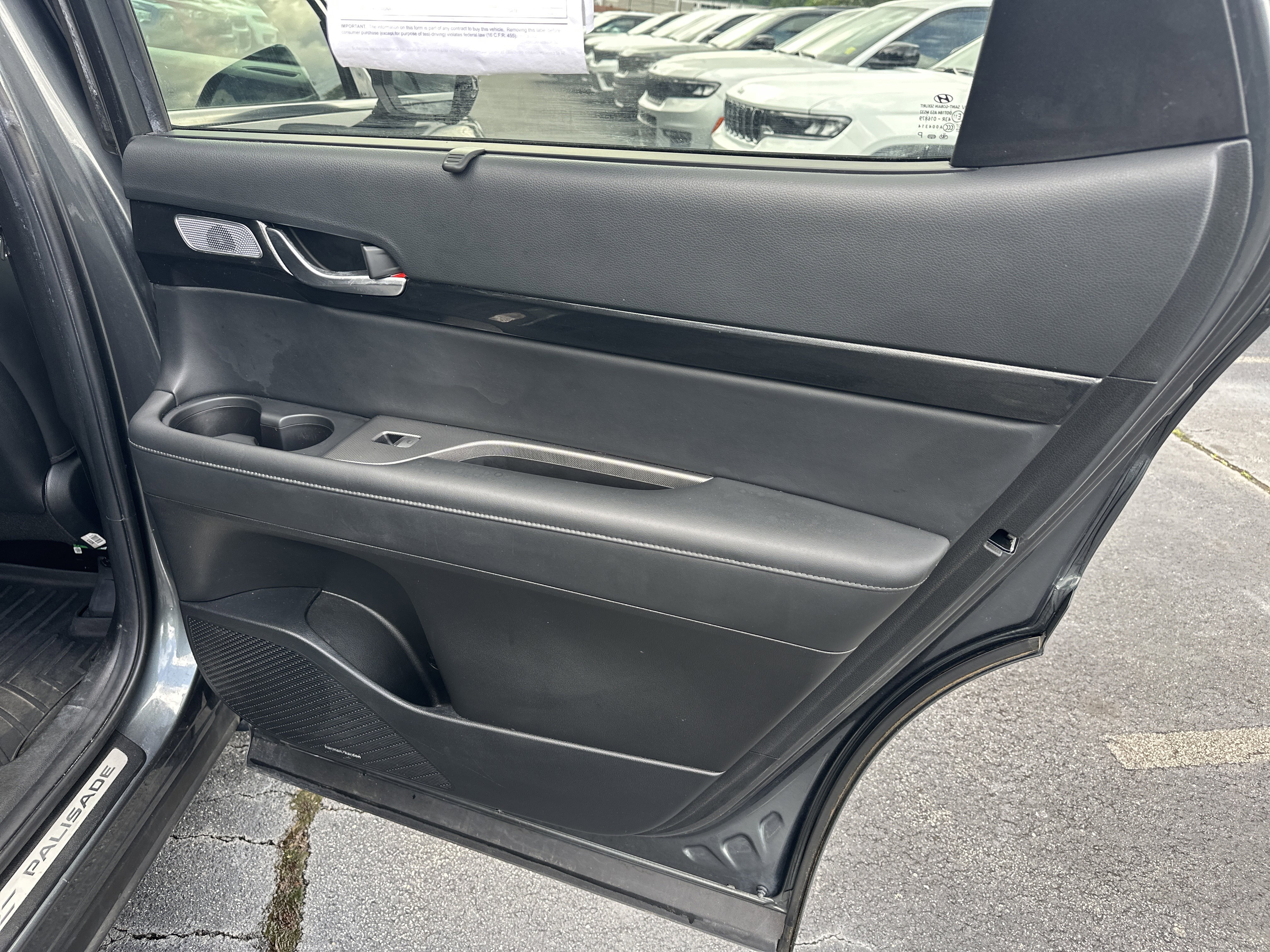 Used 2022 Hyundai Palisade Limited AWD/4WD image 18