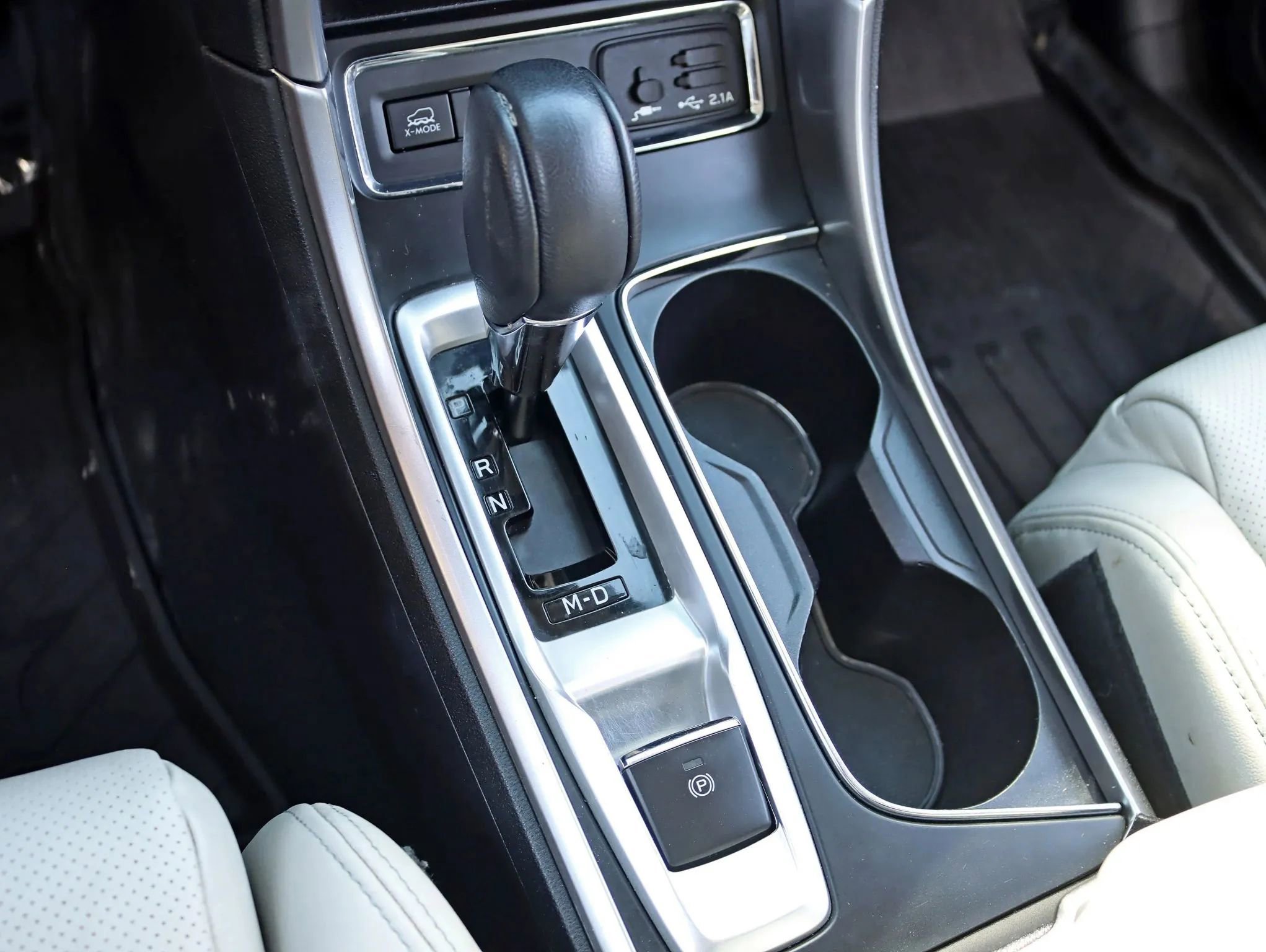 Used 2019 Subaru Ascent Limited image 29