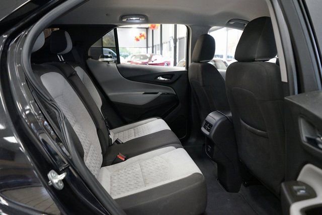 Used 2023 Chevrolet Equinox LS w/ Driver Confidence II Package image 12