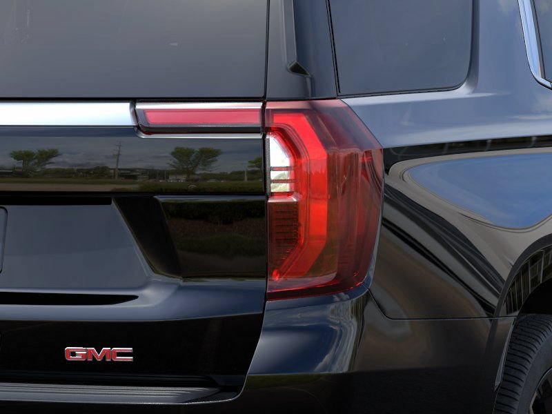 New 2026 GMC Yukon Denali w/ Sun & Power Step Package AWD/4WD image 11