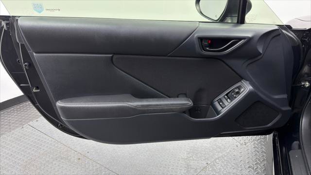 Used 2023 Toyota GR86 RWD image 13