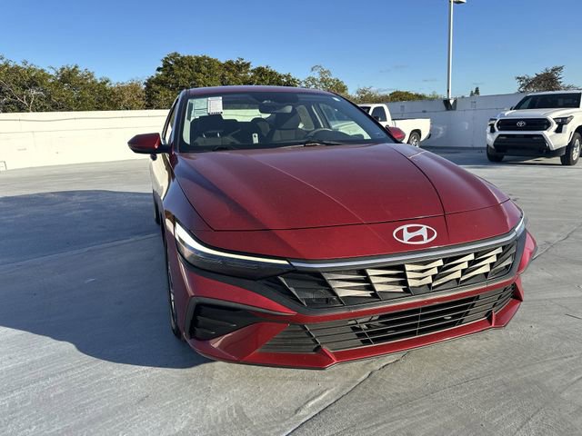 Used 2024 Hyundai Elantra SEL image 37