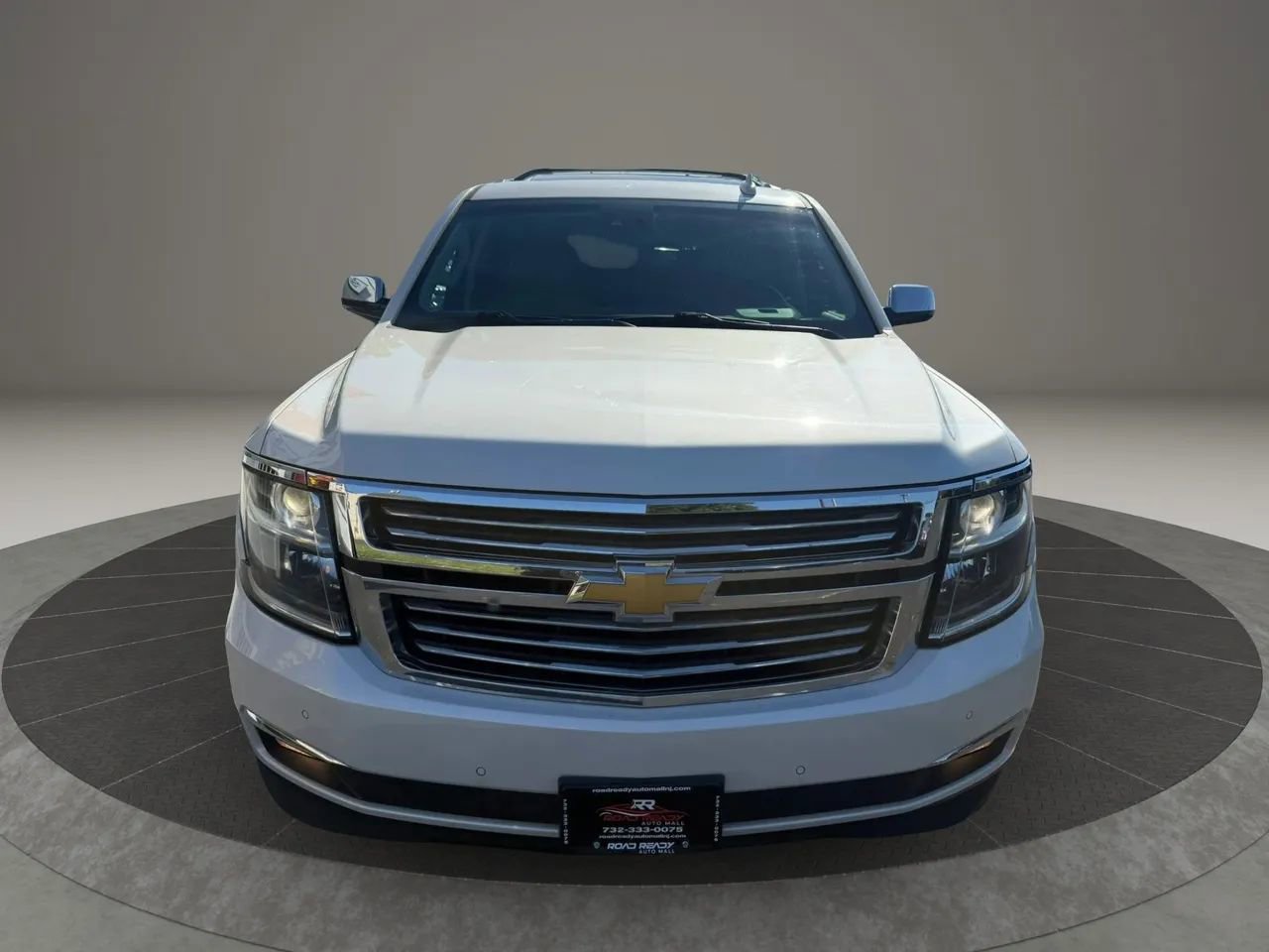 Used 2015 Chevrolet Suburban LTZ AWD/4WD image 4