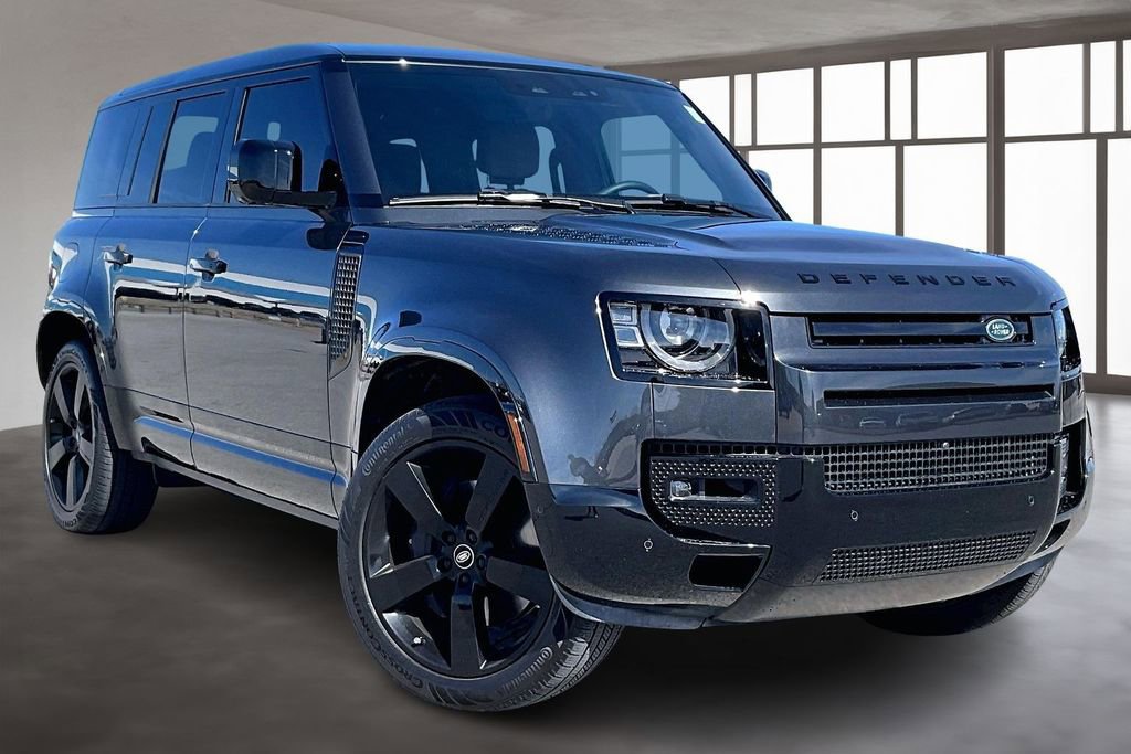 Used 2025 Land Rover Defender 110 X-Dynamic SE image 11