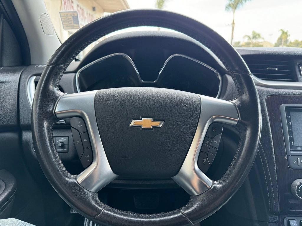 Used 2016 Chevrolet Traverse LT FWD image 11