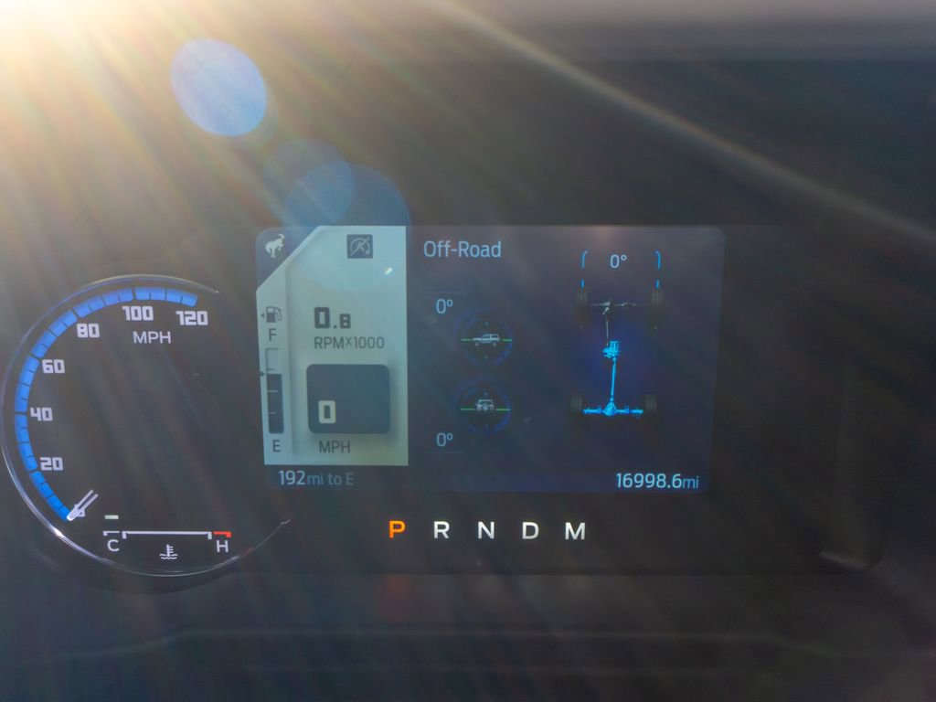 Used 2023 Ford Bronco Wildtrak image 21