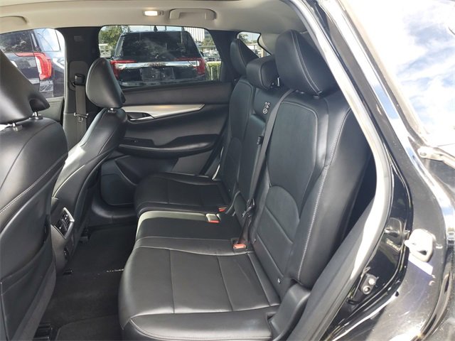 Used 2020 INFINITI QX50 Luxe w/ Navigation Package image 30