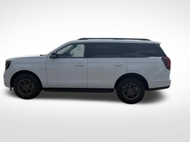 New 2026 Ford Expedition Active RWD image 4