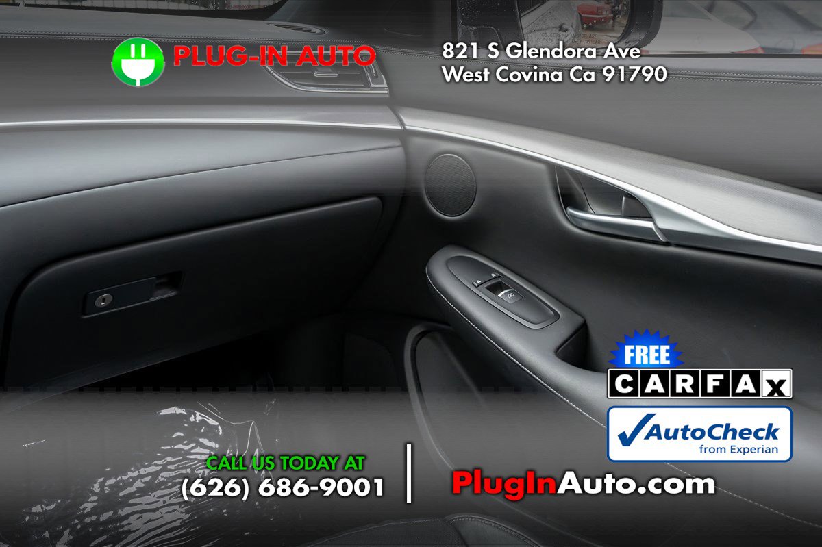 Used 2022 INFINITI QX50 Luxe w/ Appearance Package FWD image 18