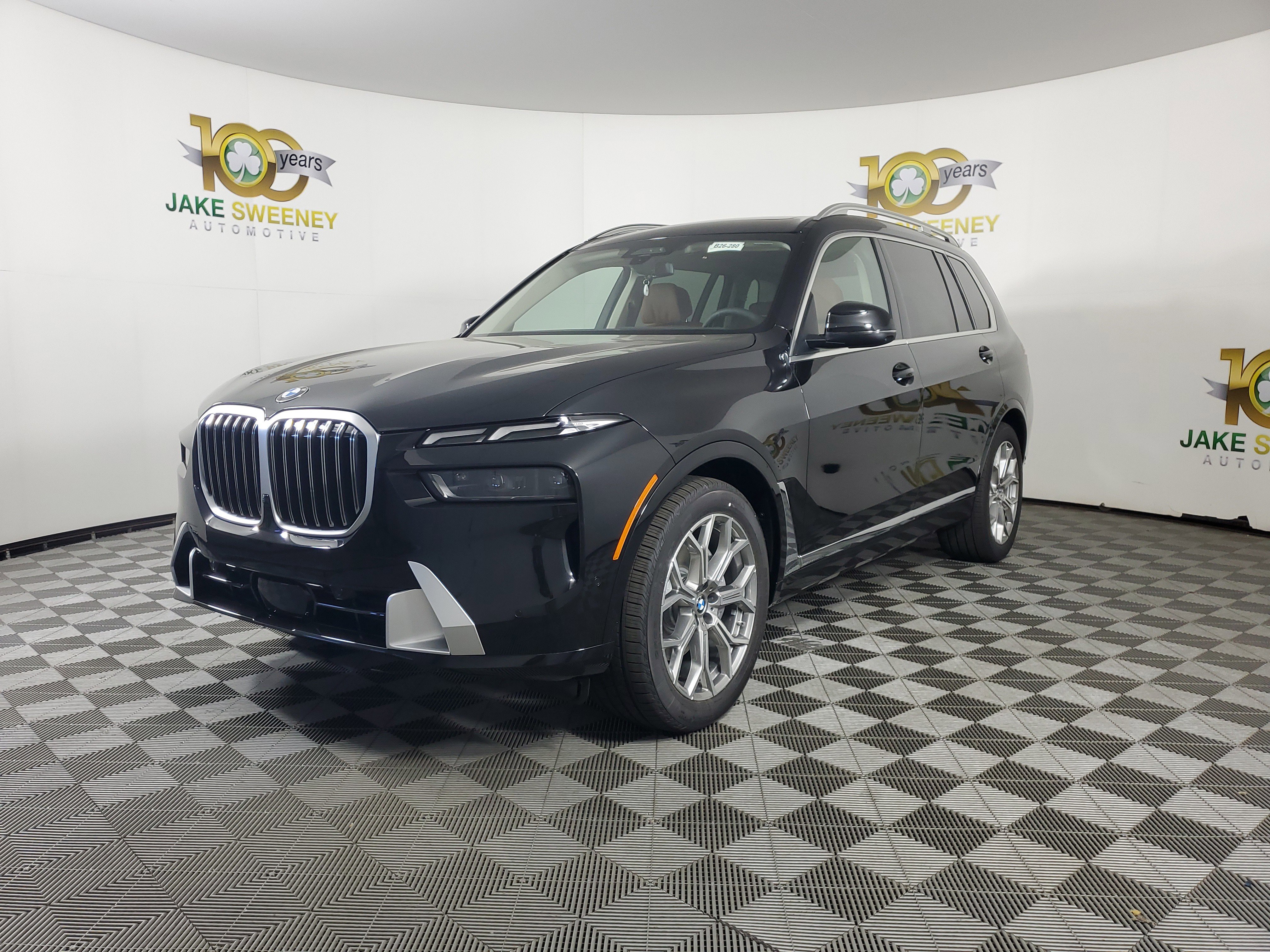 New 2026 BMW X7 xDrive40i image 3