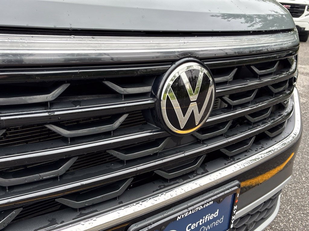 Used 2024 Volkswagen Atlas Cross Sport SE AWD/4WD image 43