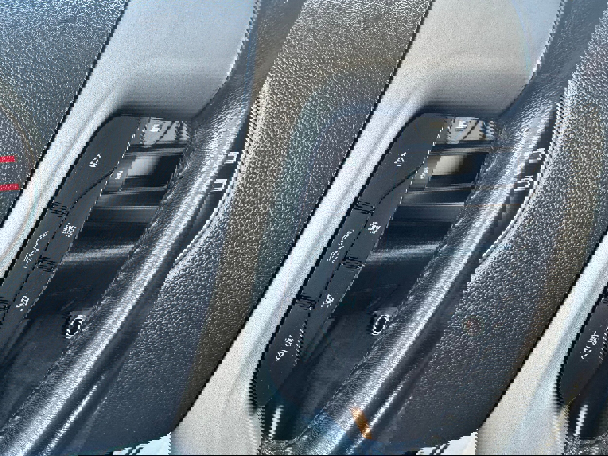 Used 2010 GMC Sierra 1500 SLE w/ Power Pack Plus image 16