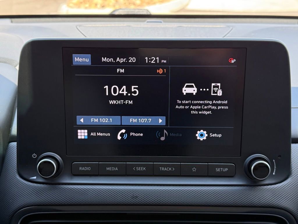 Used 2022 Hyundai Kona SEL FWD image 24