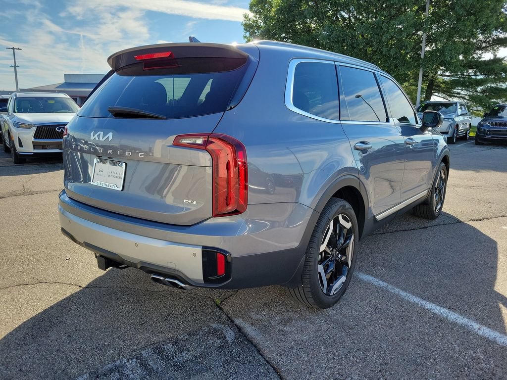 Used 2024 Kia Telluride S w/ S Sunroof Package AWD/4WD image 5