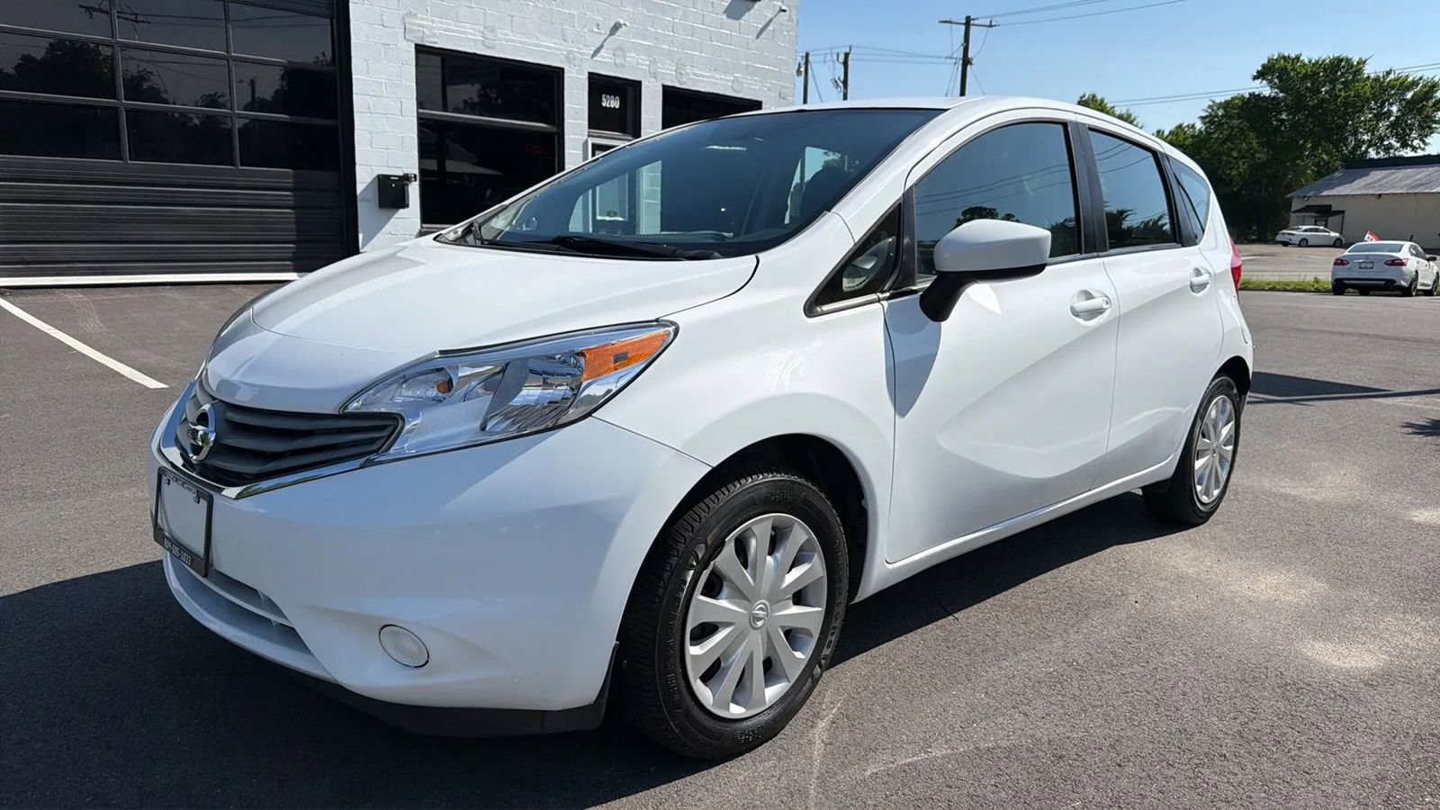 Used 2015 Nissan Versa Note SV FWD image 11