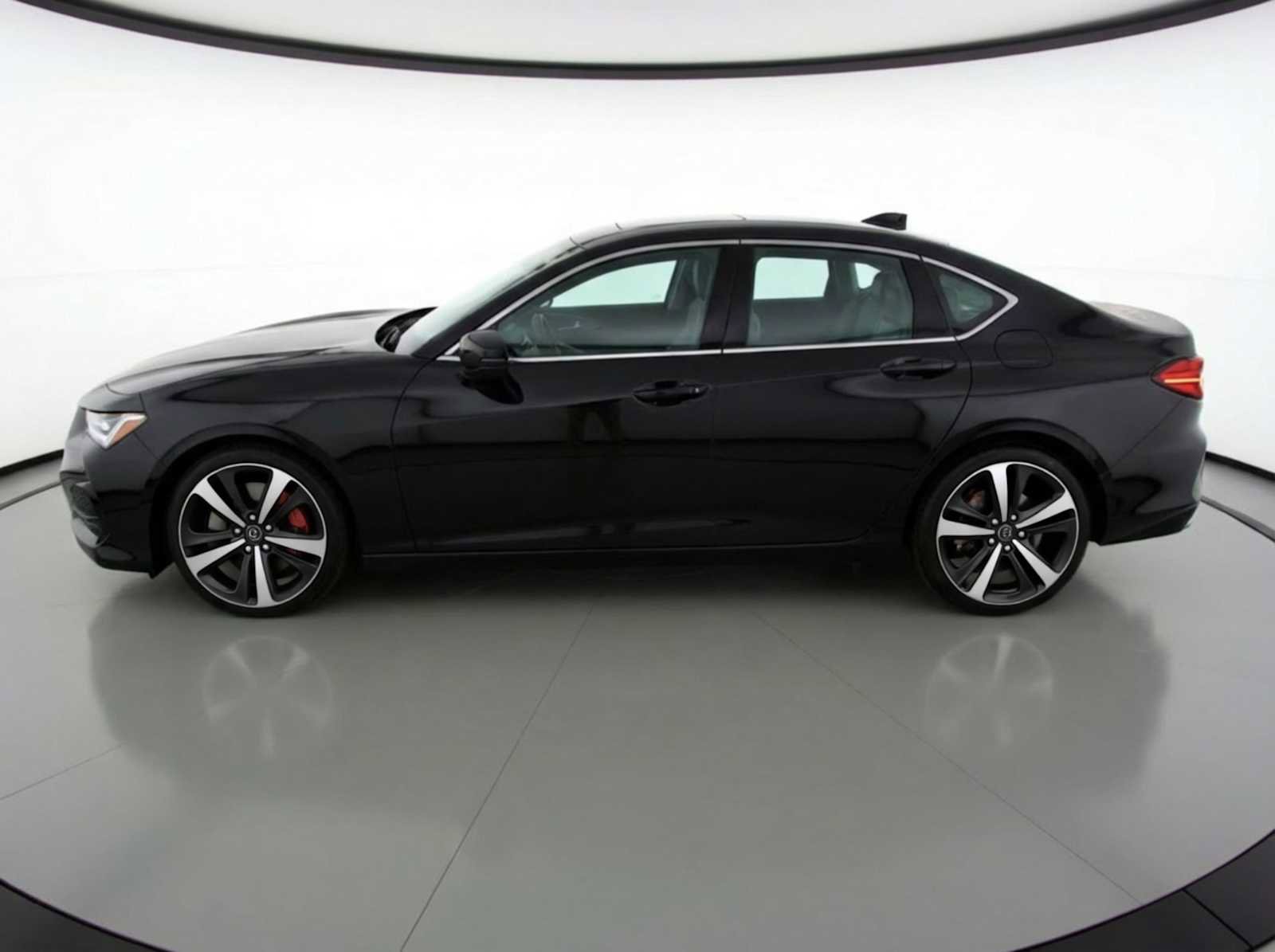 Used 2022 Acura TLX SH-AWD w/ Advance Package image 4