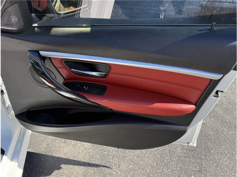 Used 2016 BMW 328i Sedan image 30