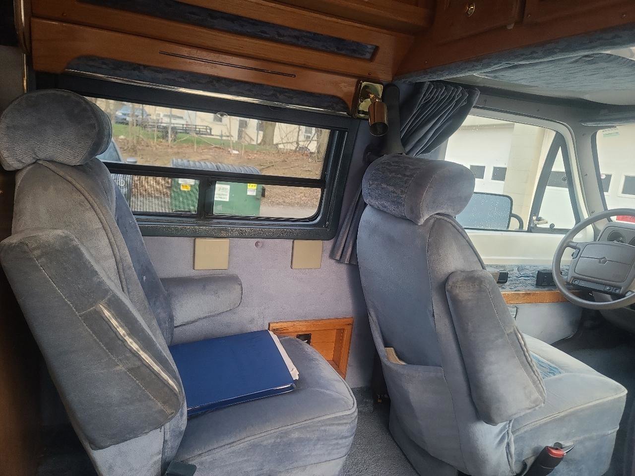 Used 1996 Dodge B3500 RWD image 24